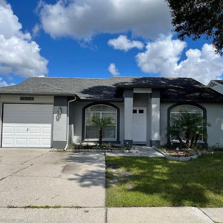 Cozy 3 Bedroom Home Close To Everything In Tampa! Exterior foto